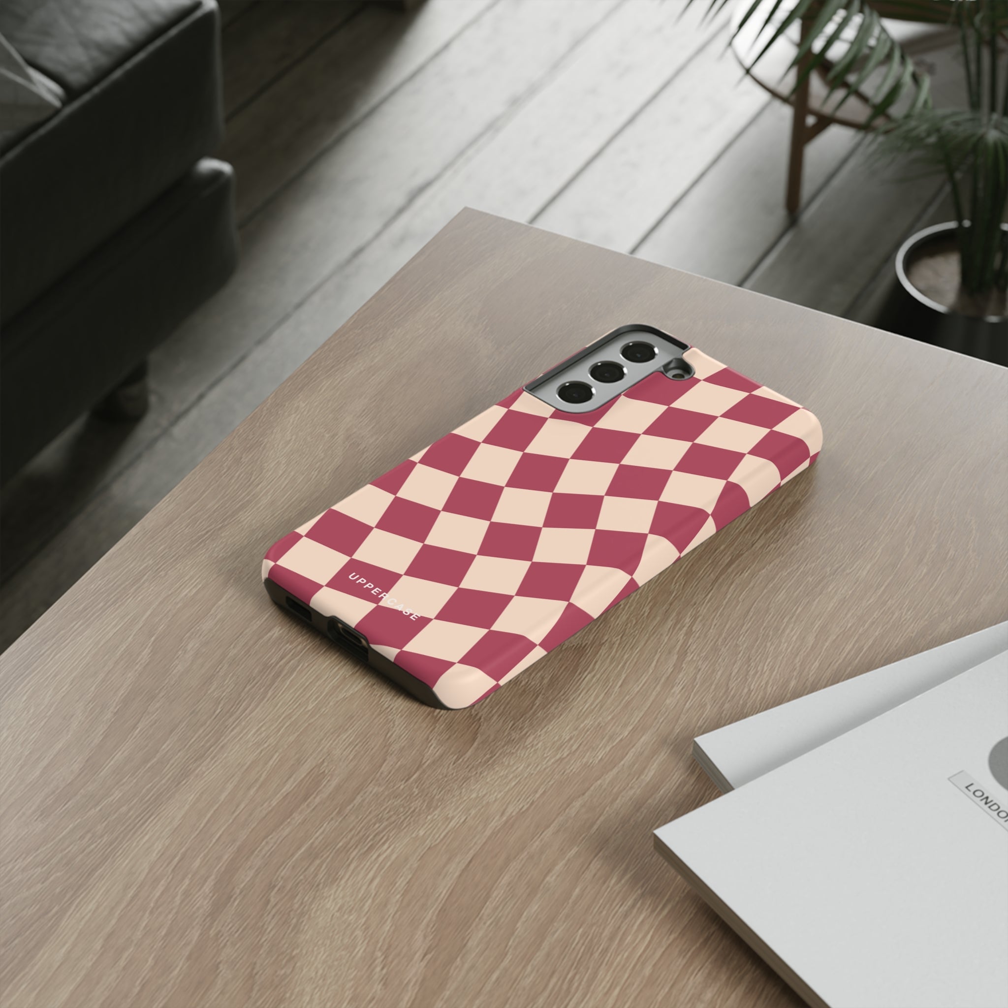 Wavy Check - Raspberry - Strong Case