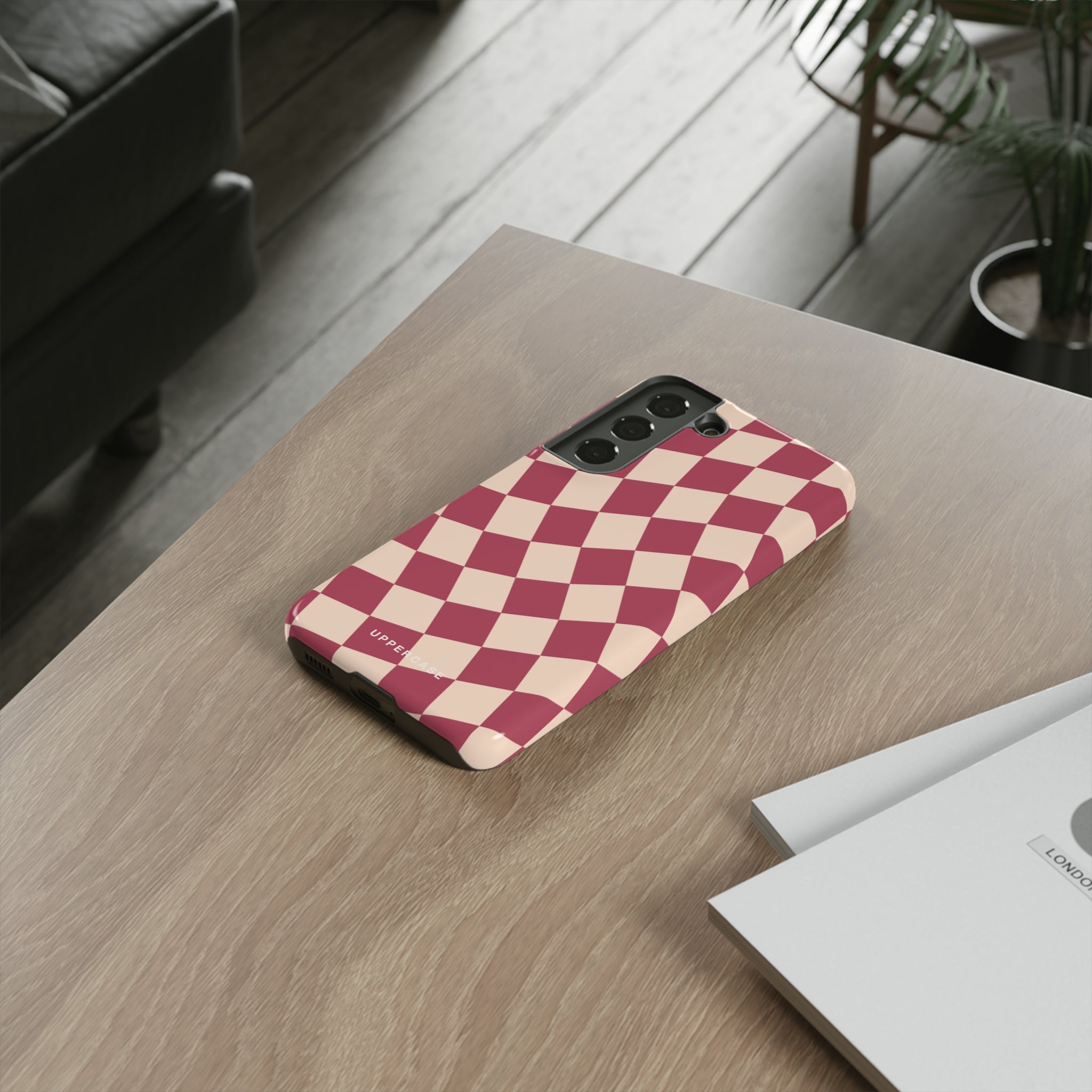 Wavy Check - Raspberry - Strong Case