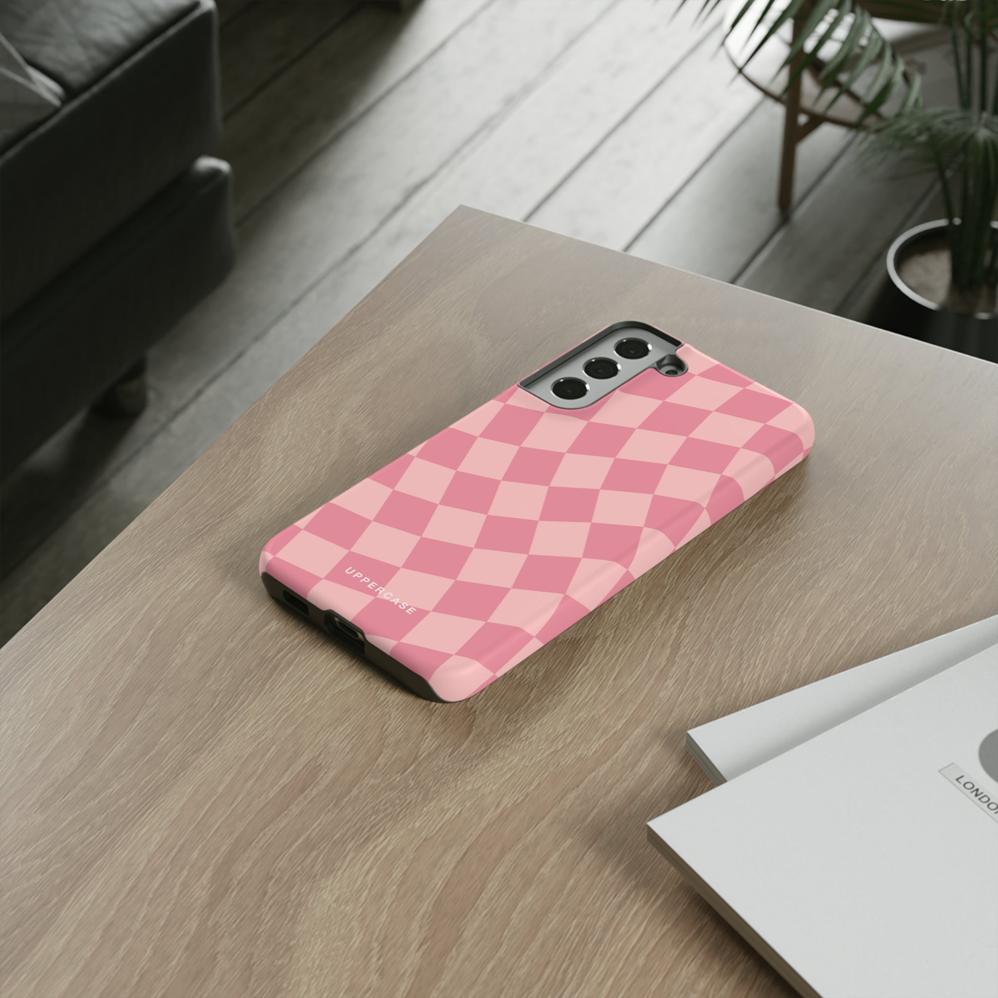 Wavy Check - Modern Pink - Strong Case