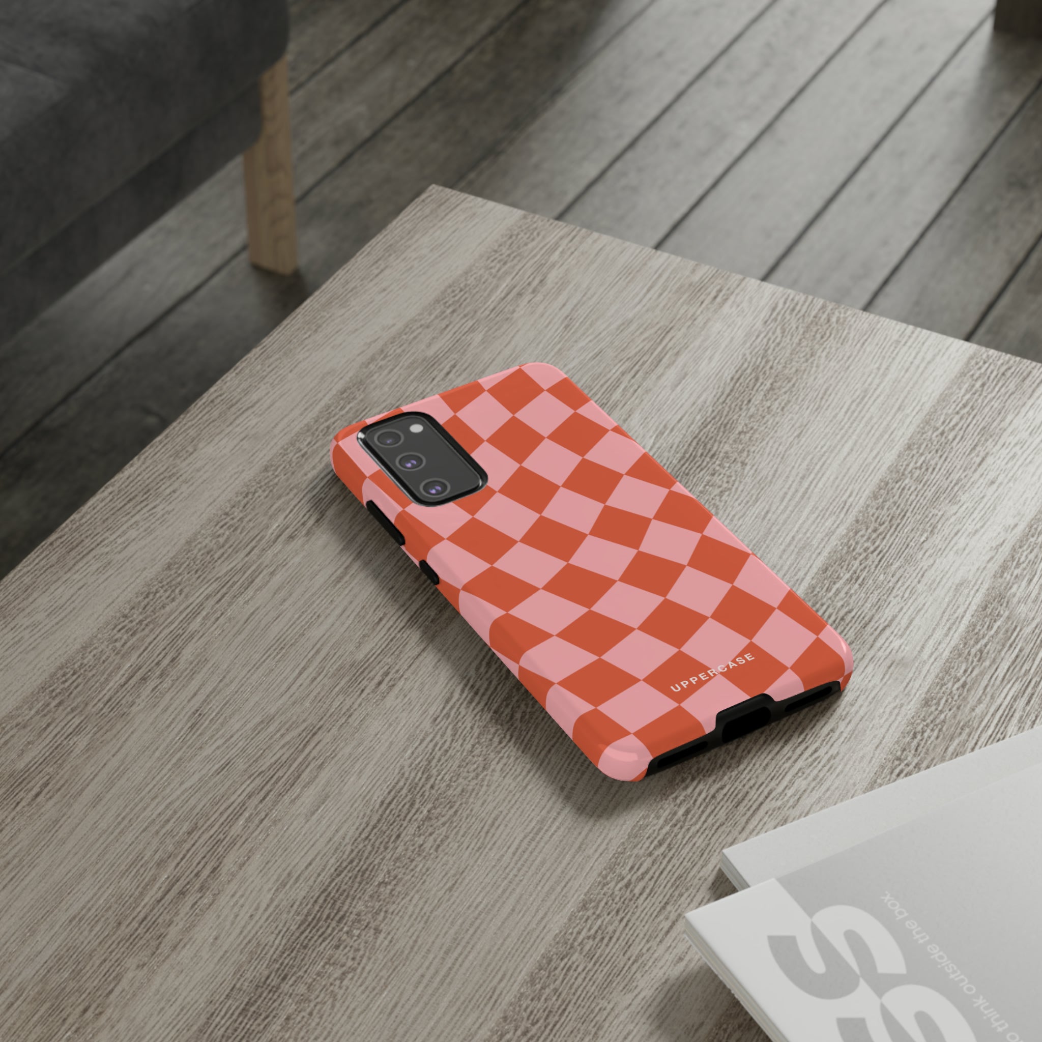 Wavy Check - Strawberry - Strong Case