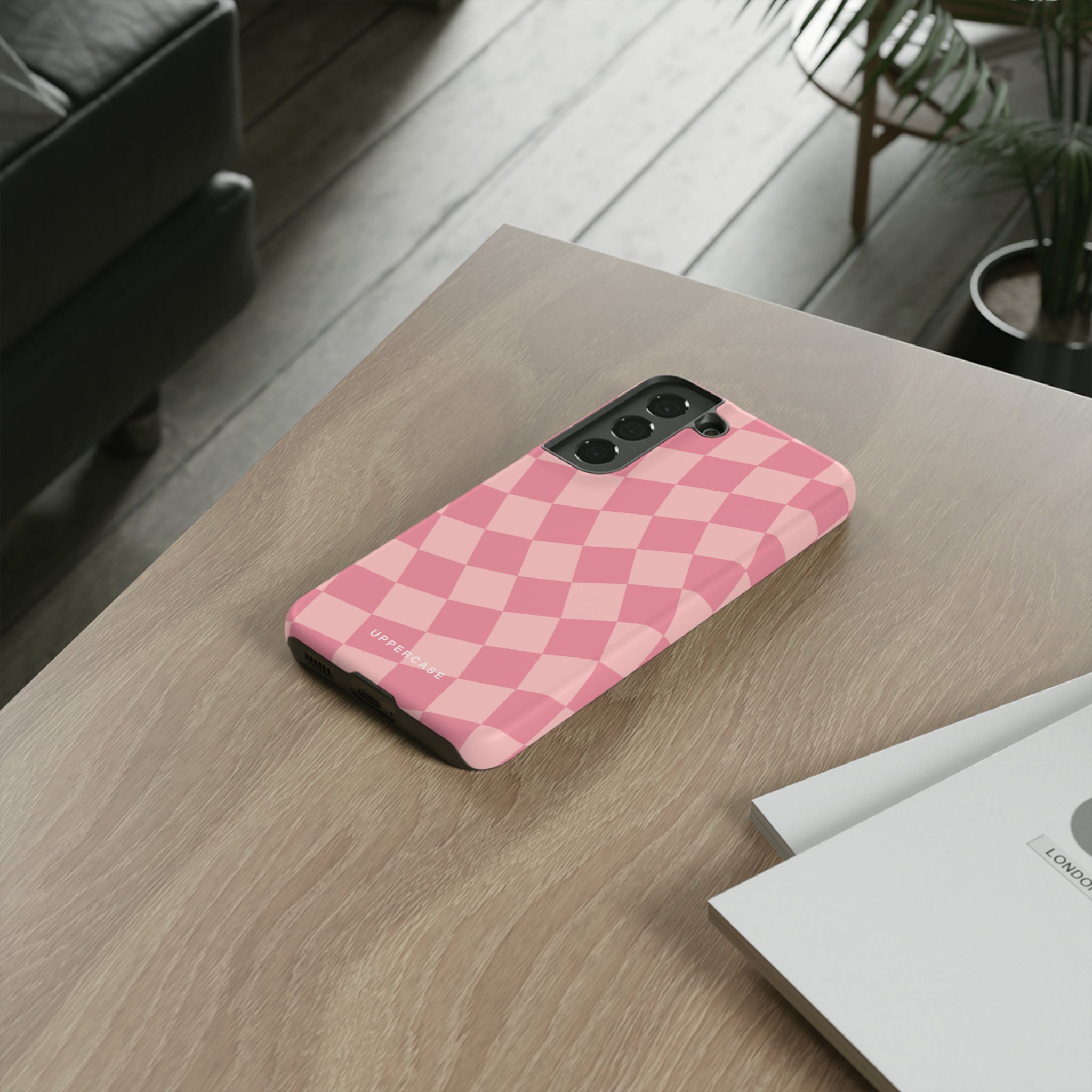 Wavy Check - Modern Pink - Strong Case