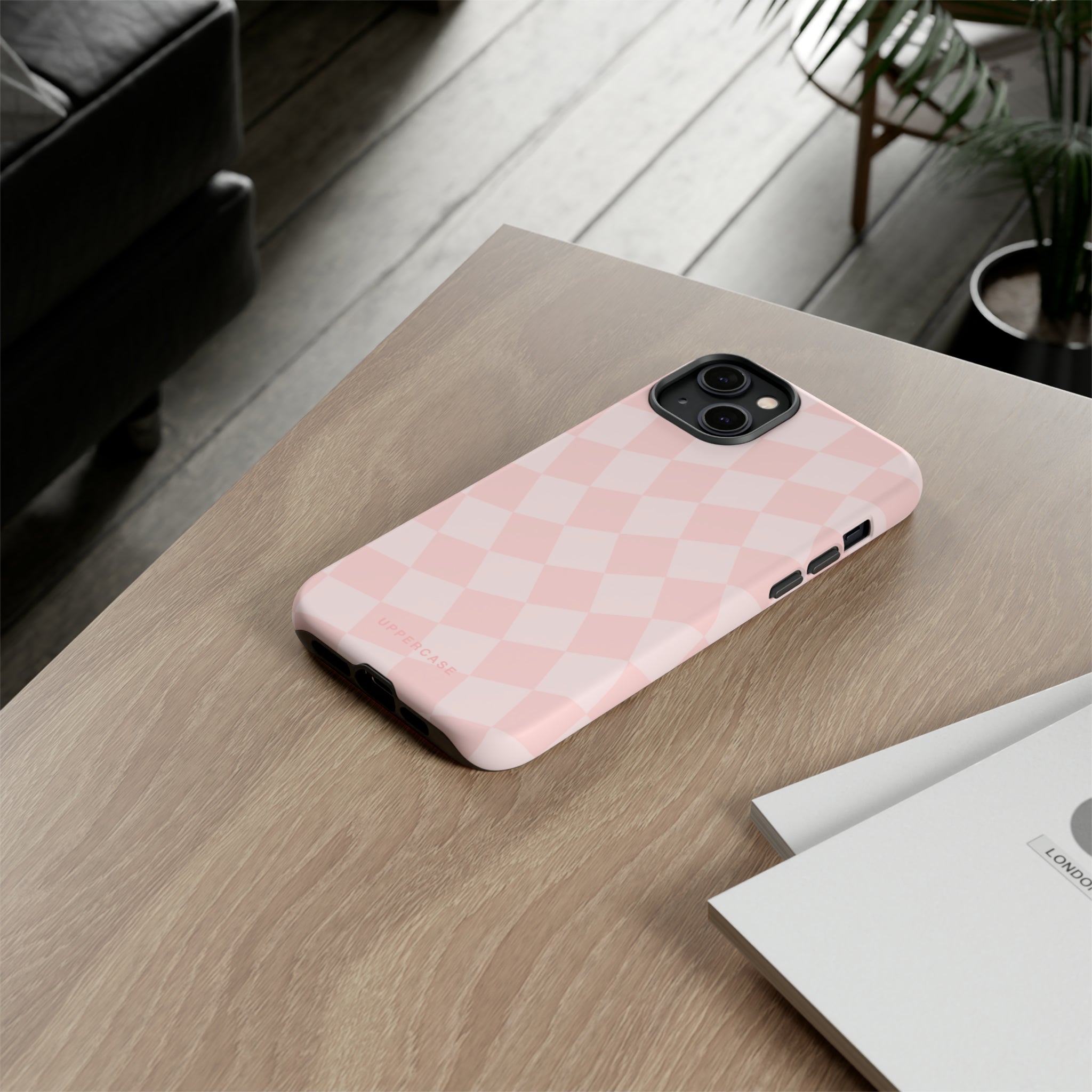 Wavy Check - Baby Pink - Strong Case