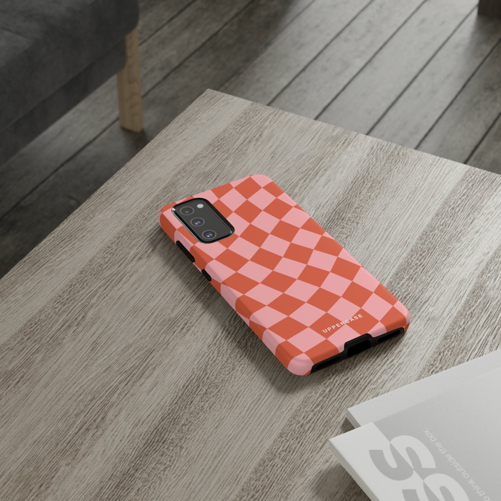 Wavy Check - Strawberry - Strong Case